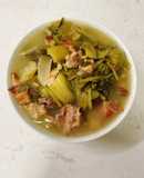 Sườn nấu dưa chua