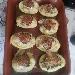 Foto principal de Patatas rellenas de setas y gambas
