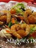 Ensalada con brochetas de gamba