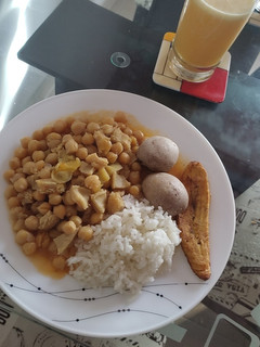 Una foto de Garbanzos con callo