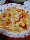 Tumis sawi wortel telur