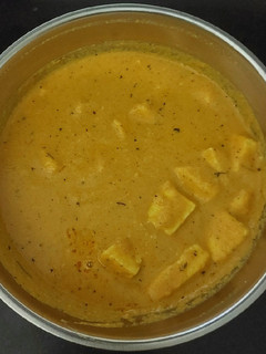 શાહી પનીર (Shahi Paneer Recipe In Gujarati) રેસીપી મુખ્ય ફોટો