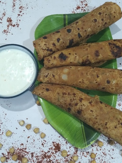 સત્તુ આચારી આલુ પરાઠા (Sattu Aachari Aloo Paratha Recipe In Gujarati) રેસીપી મુખ્ય ફોટો