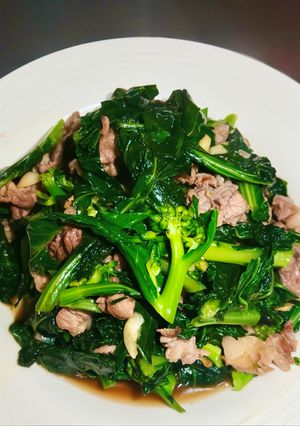 蠔油炒芥藍菜花 的食譜成品照片