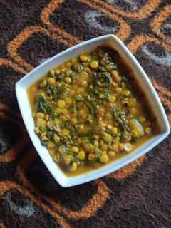 पालक विथ चना दाल (palak with chana dal recipe in Hindi) रेसिपी मुख्य फोटो