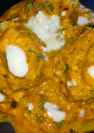 A picture of Buttery Cabbage Kofta Curry.