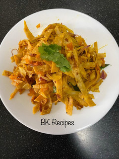 சப்பாத்தி நூடுல்ஸ் (chappati noodles recipe in tamil) செய்முறை முக்கிய புகைப்படம்