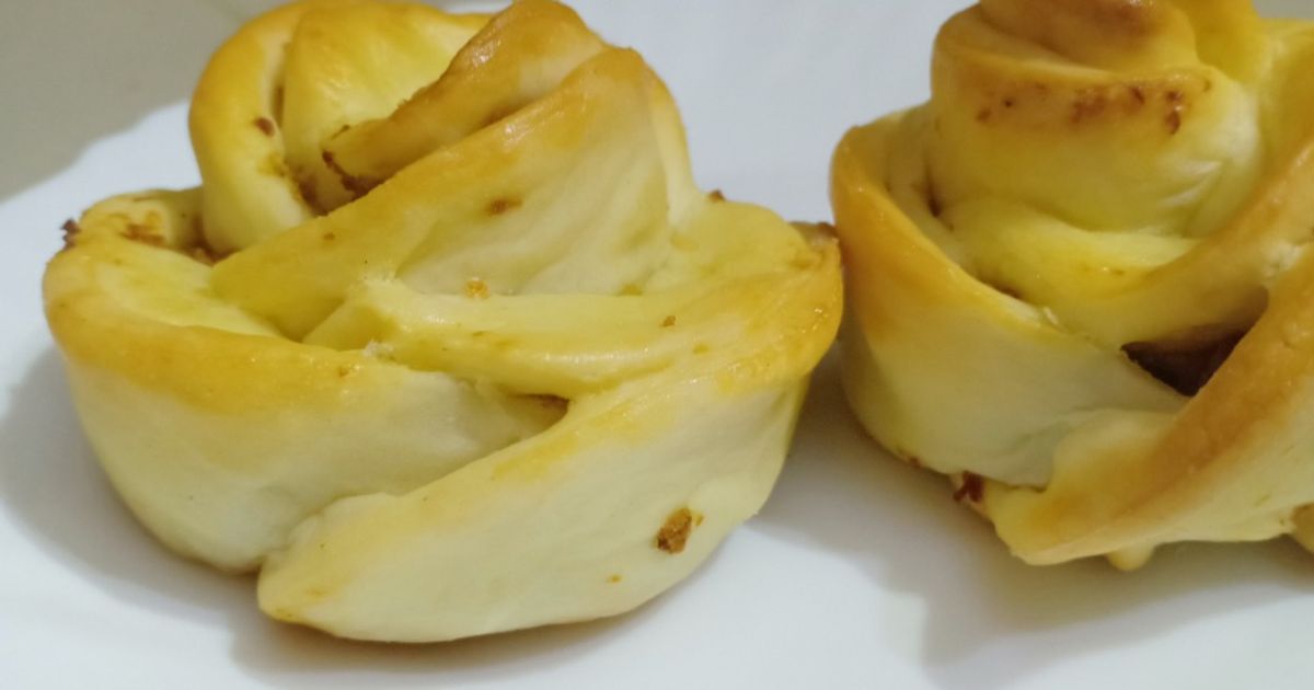 Chicken Bread Roses Recipe by Zeenat Yaseen - Cookpad