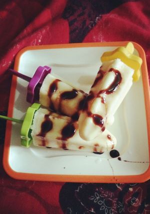 A picture of Custard Kulfi.
