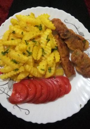 A picture of Homemade fries/chips #4weekschallenge.
