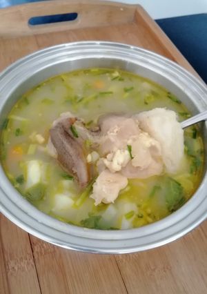 Una foto de Sopa de Pata de res