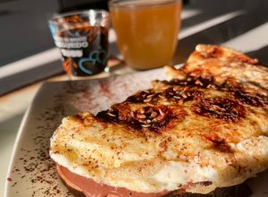 Foto di Omelette dolce con banana 🍌 🍳