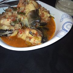 🐬 pepper soup A picture of 🐬 pepper soup.