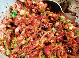 Une photo de Salade d'oignon au sumac