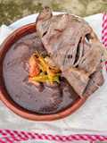 Frijoles con hierba de conejo 🌿 y chollitos, estilo Ejuteca 🍲