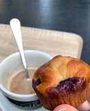 Muffins o magdalenas de arándanos saludables sin azúcar