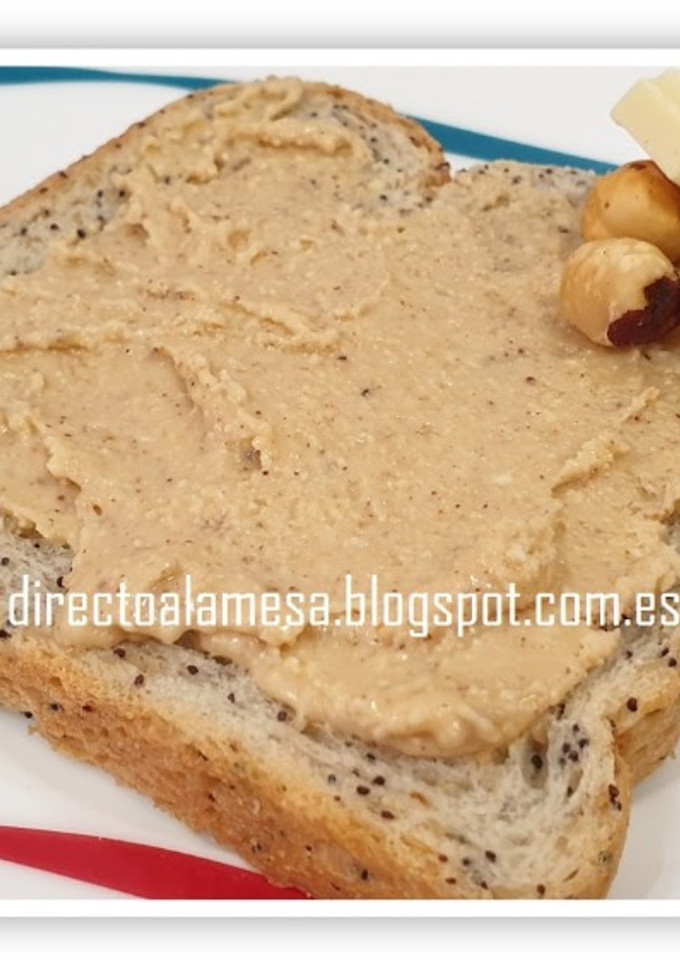 Una foto de Crema de cacao blanca
