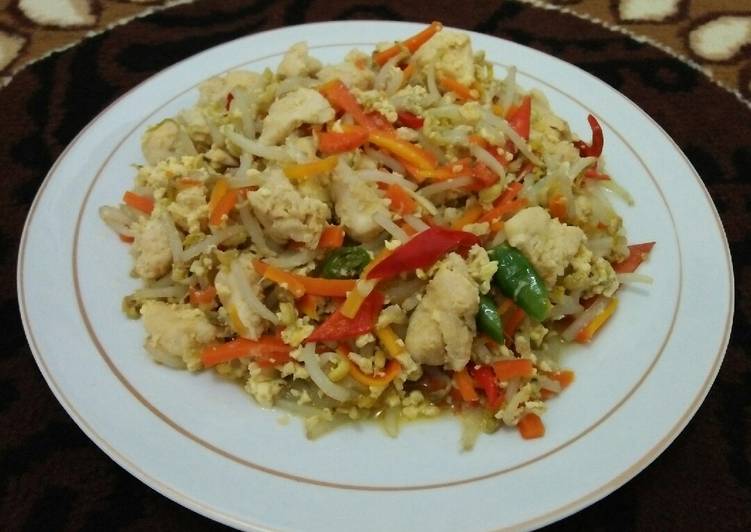 Menu DEBM Cha Toge Ayam Telur Orak Arik