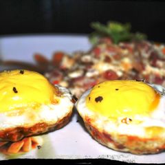Bacon & Egg Muffin A picture of Bacon & Egg Muffin.