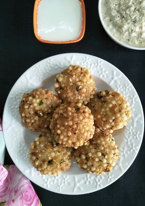 A picture of Sabudana Wada.