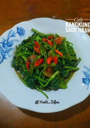 Foto resep Tumis/ cah Kangkung saus tiram Ala Resto