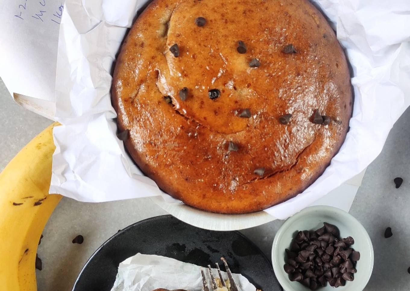 Eggless Banana Cake with chocolate chips