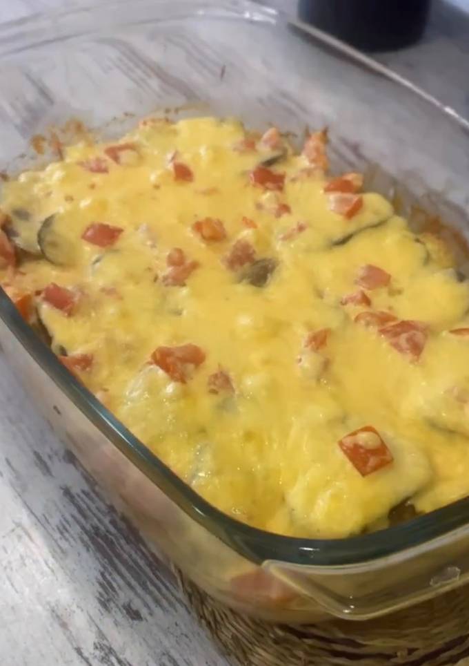 Картопля з мʼясом та грибами під сиром 😋