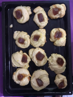Una foto de Facturas de membrillo y crema pastelera