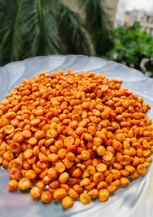 A picture of Yellow split Peas Namkeen (chana dal namkeen).