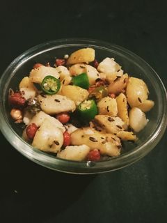 व्रत वाले आलू (vrat wale aloo recipe in Hindi) रेसिपी मुख्य फोटो