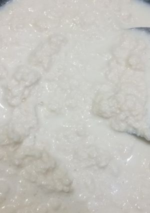 A picture of INSTANT RABRI OR RABRI E NUMAISH 👩‍🍳❤🧡 🥣🍲🥣👌👍💐⚘🌻🌼🌸🌹💐.