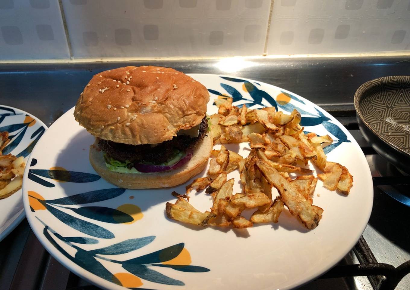 Hamburguesas caseras con papas