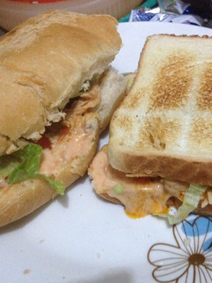 Una foto de Tortas y Sándwich de pollo