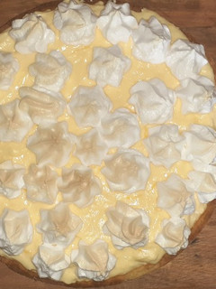 Una foto de Tarta de mousse de limón 🍋🍋