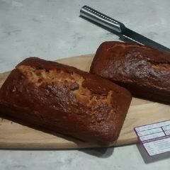 A picture of GF Banana Bread.