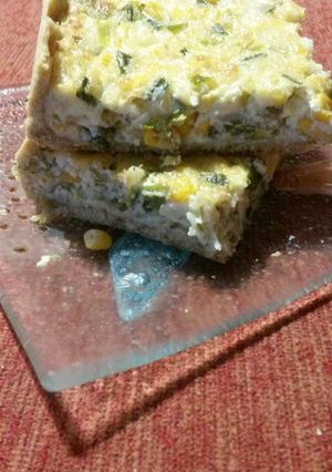 Una foto de Tarta de puerros, choclo y cebolla