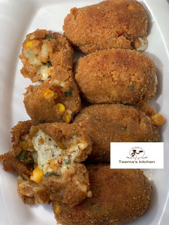 A picture of Cheese poppers.