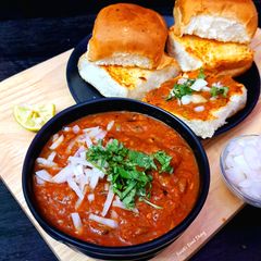 A picture of Street Style Pav Bhaji.