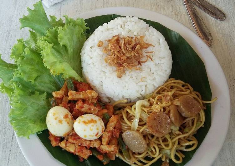 Nasi Uduk #PR_BukanNasiBiasa