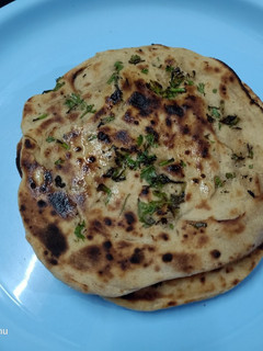 A picture of Chur chur naan.