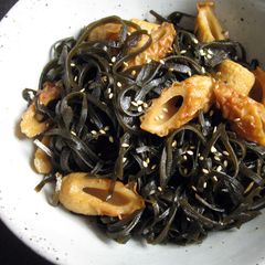 A picture of Chikuwa (Fish Cake) & Kombu.