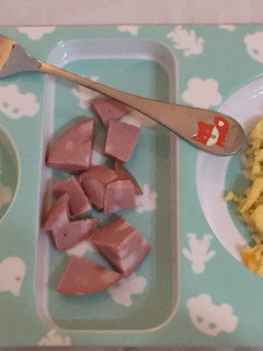 Una foto de Cena fácil, rápida y riquísima ¡descubriendo la mortadela!