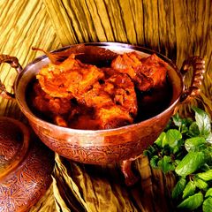 A picture of Kashmiri Rogan Josh.