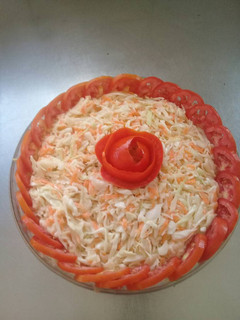 A picture of Creamy coleslaw salad.