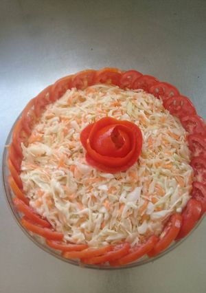 A picture of Creamy coleslaw salad.
