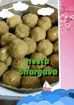 A picture of Besan_Ladoo.