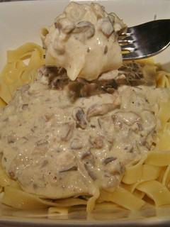 Una foto de Fetuccini Con Crema De Setas