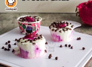 Gambar Dragon Fruit Chocolate Chips Yogurt Bites