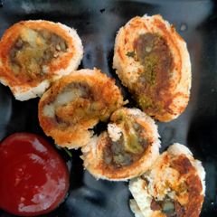 A picture of Pizza sandwich pinwheel.
