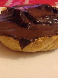 Una foto de Tartaleta de dulce de leche y ganache de chocolate